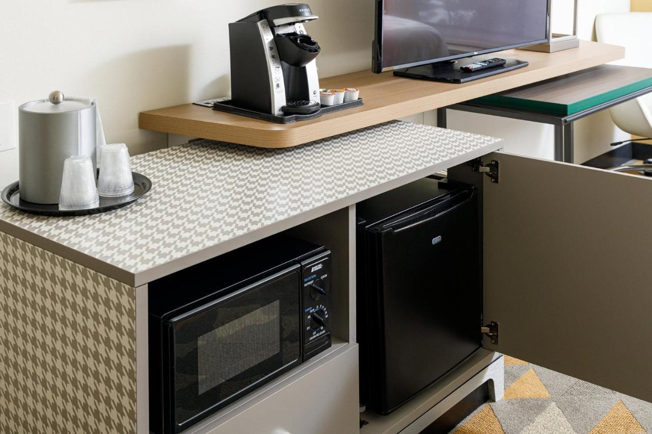 Holiday Inn Cleveland By Ihg Buitenkant foto