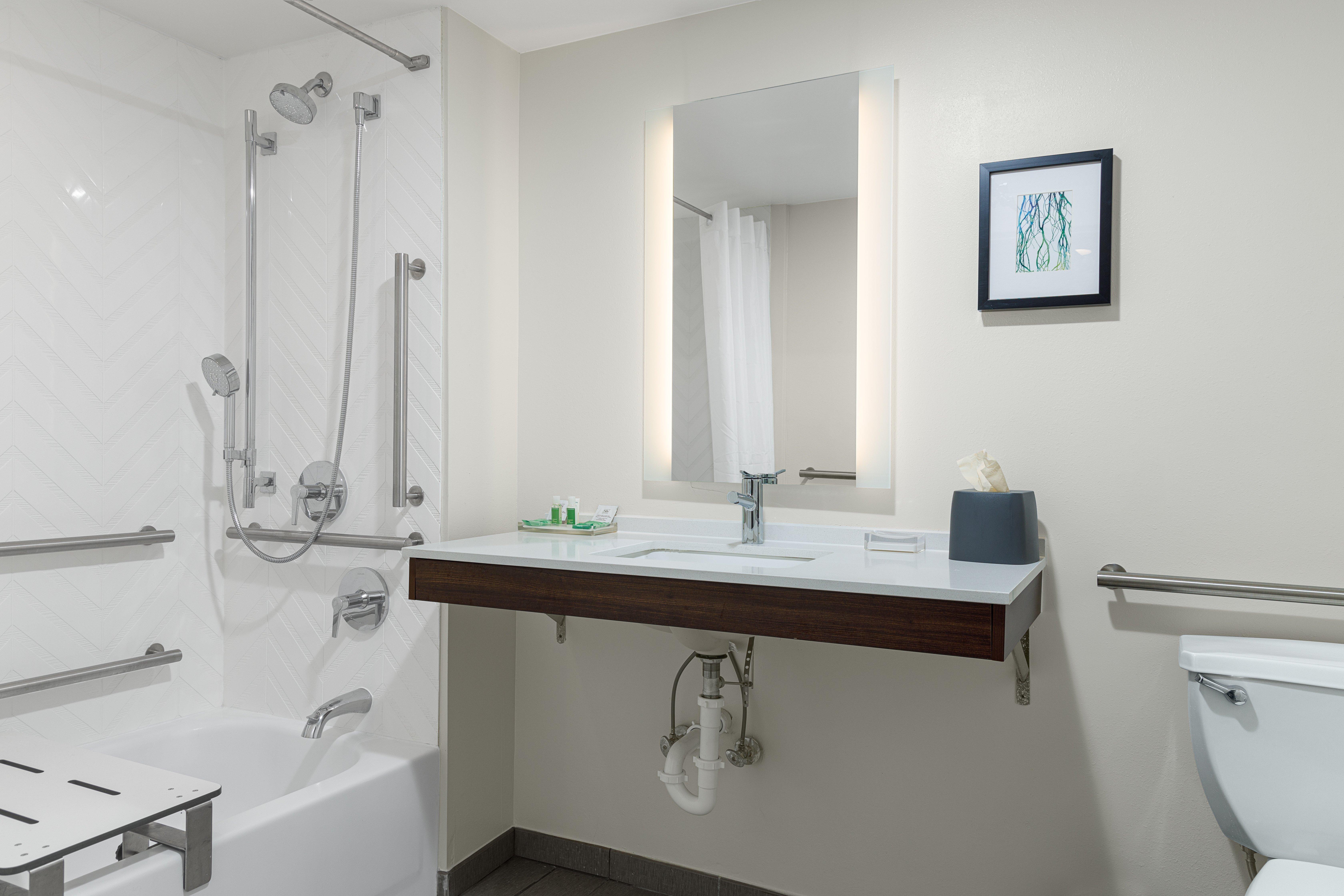 Holiday Inn Cleveland By Ihg Buitenkant foto