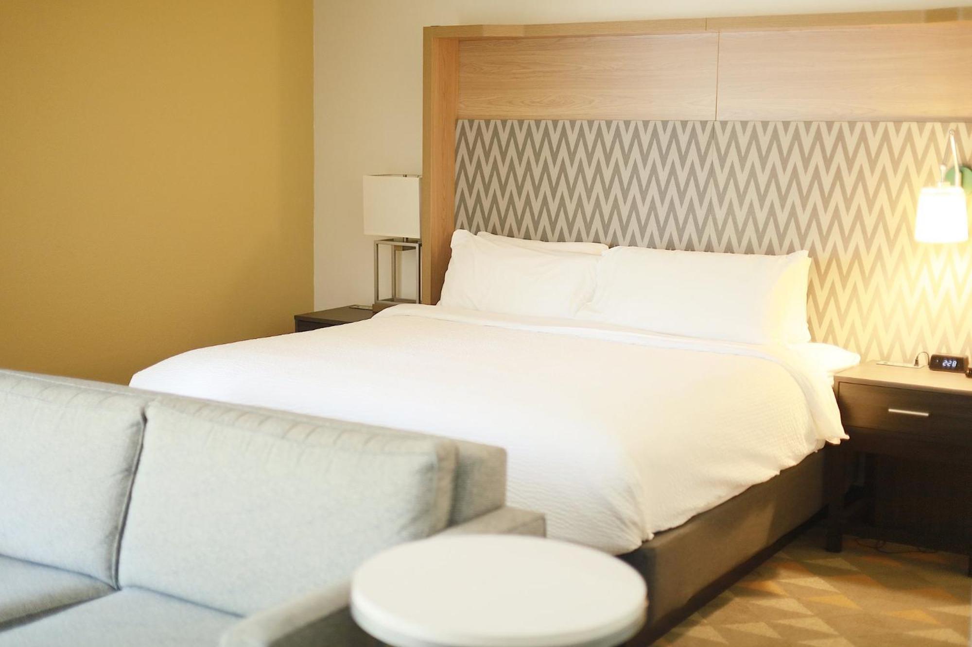 Holiday Inn Cleveland By Ihg Buitenkant foto
