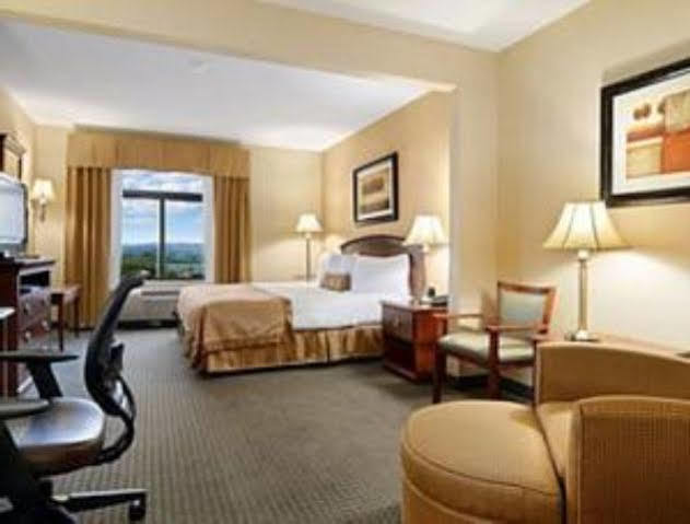 Holiday Inn Cleveland By Ihg Buitenkant foto